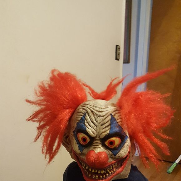 Meet your Posher, Jane - Picture 2 of 2